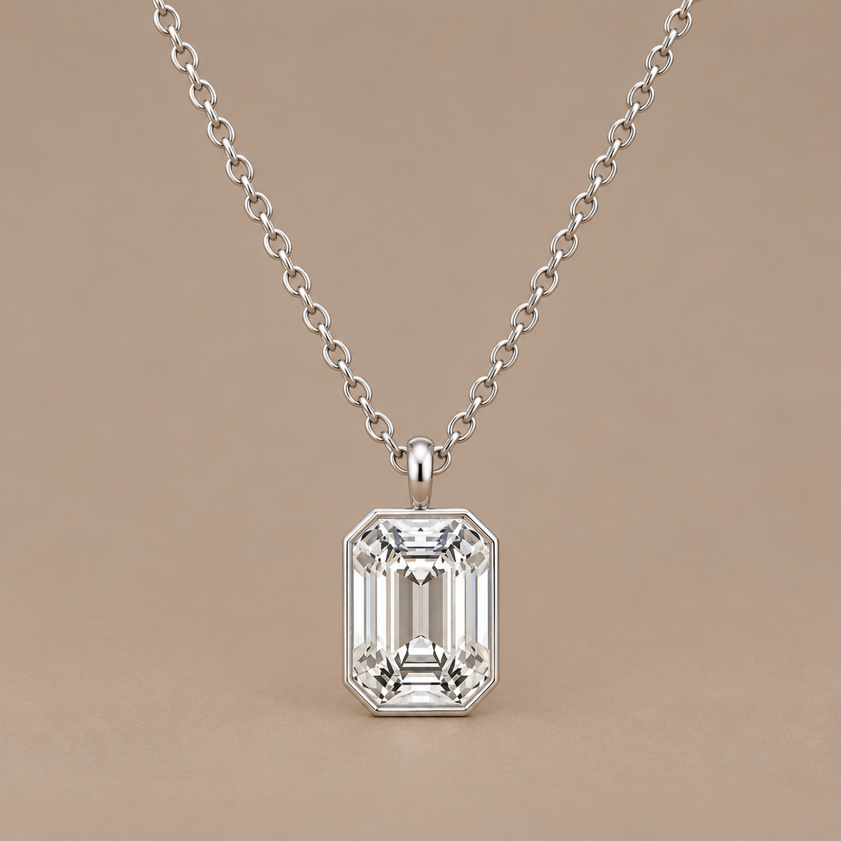 The Frame Necklace