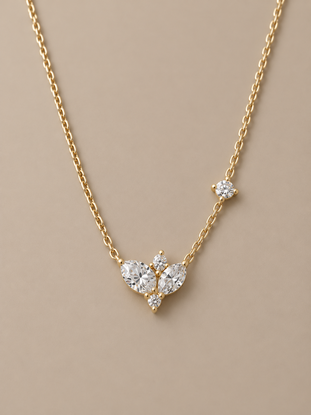Lilia Necklace